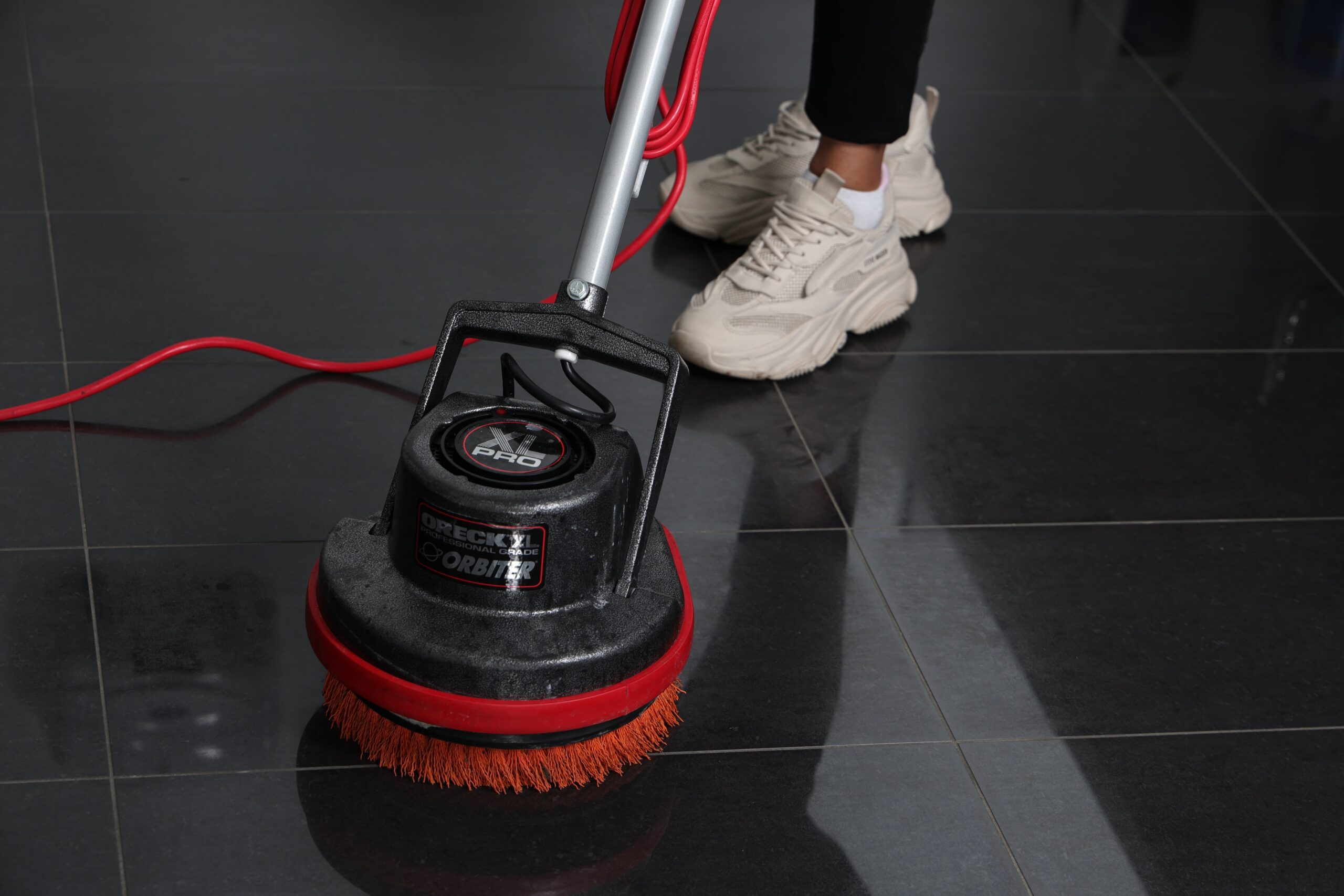 Building Cleaning Services in Miami<br />
