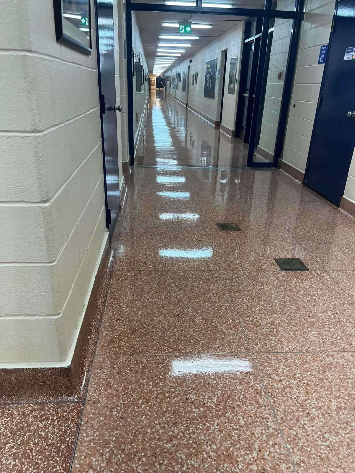 fitness center cleaning